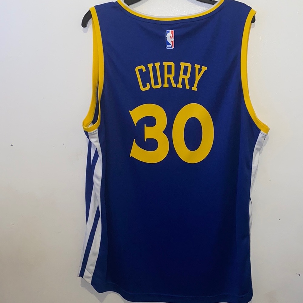 COPY - Steph Curry jersey extra-large